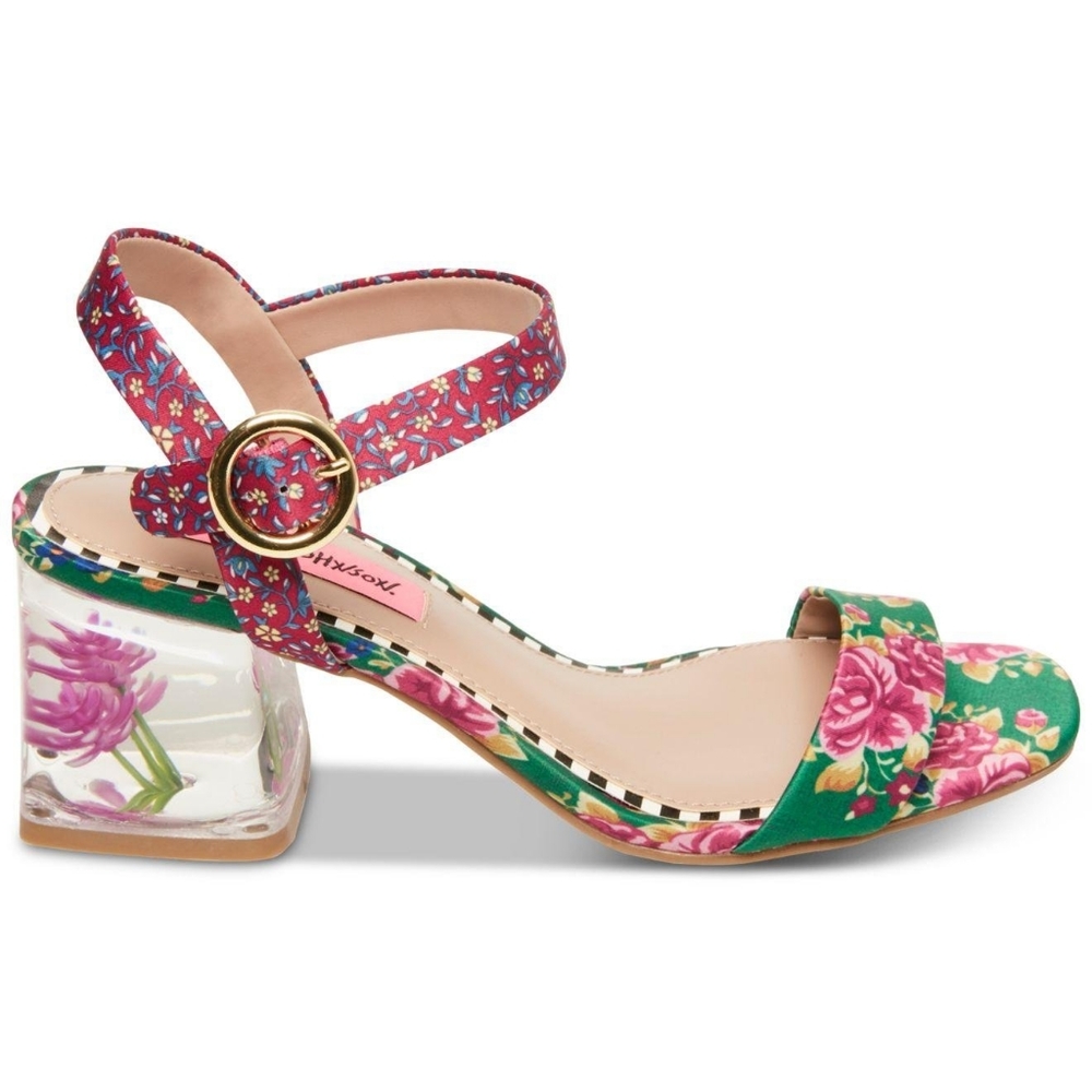 NEW Betsey Johnson Livvie Sandal